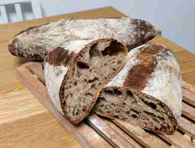 Pain complet - pain au levain à Caudry